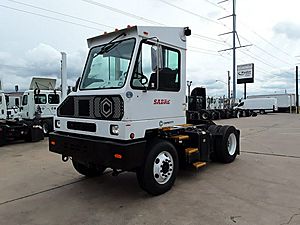 2018 Capacity SABRE 5 4X2 - Yard Spotter