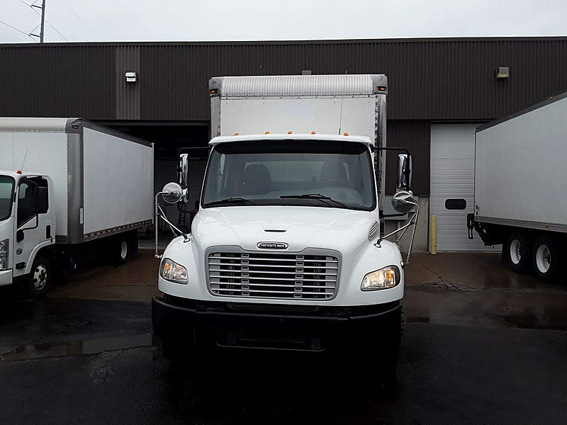 2019 Freightliner M2 106