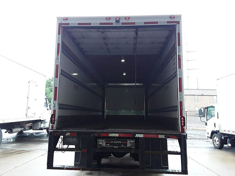 2019 Freightliner M2 106