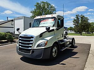 2020 Freightliner Cascadia - Day Cab