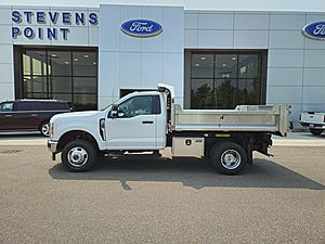 2025 Ford F350 - Dump Truck