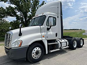 2019 Freightliner Cascadia 125 - Day Cab