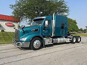 2020 Peterbilt 579 - Sleeper Truck