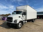 2022 Mack MD642