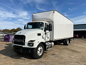 2022 Mack MD642 - Cargo Van