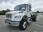 2016 Freightliner M2 106