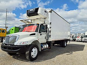 2018 International DuraStar 4300 - Refrigerated Van