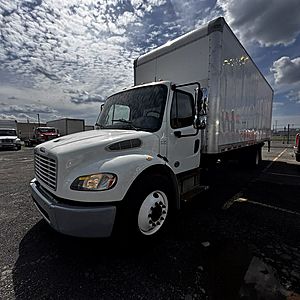 2019 Freightliner M2 106