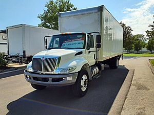 2018 International DuraStar 4300 - Box Van