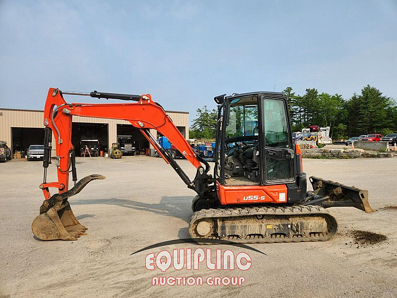 2021 Kubota U55-5