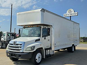 2015 Hino 268 - Box Truck