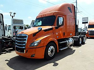 2019 Freightliner Cascadia - Sleeper Truck