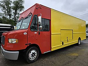 2016 Freightliner MT55 - Box Van