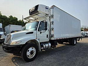 2019 International DuraStar 4300 - Refrigerated Van