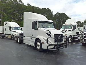 2020 Volvo VNR64T-640