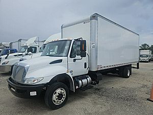 2019 International DuraStar 4300 - Box Van