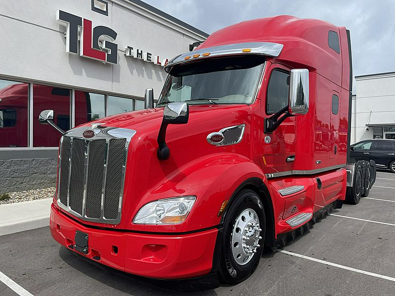 2022 Peterbilt 579