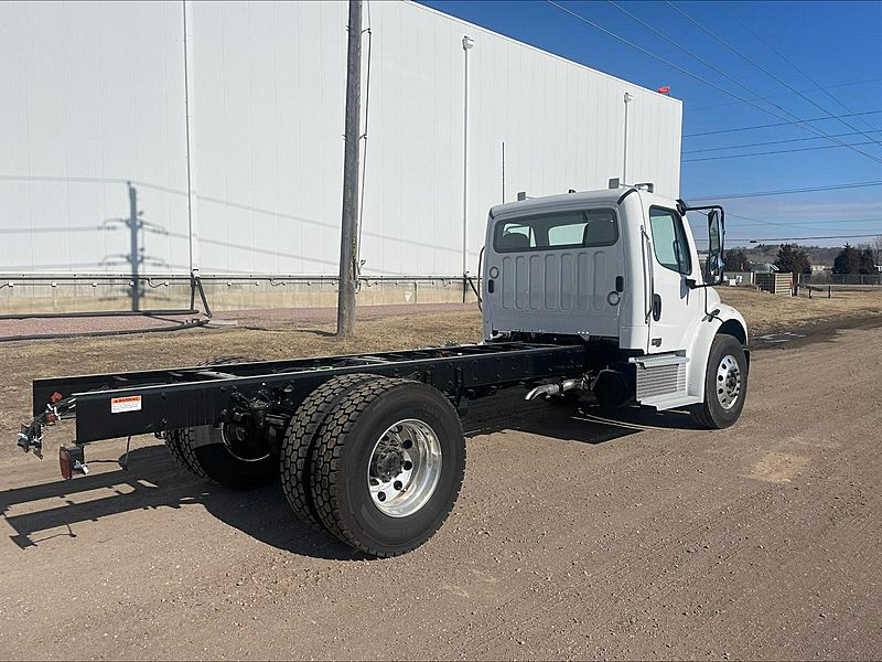 2026 Freightliner M2 106