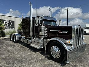 2024 Peterbilt 389