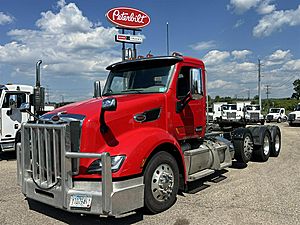 2020 Peterbilt 579 - Day Cab