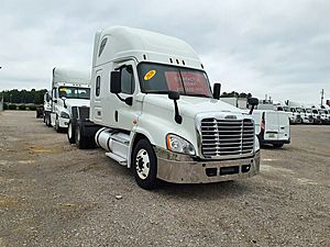 2020 Freightliner Cascadia 125 - Sleeper Truck