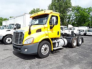 2018 Freightliner Cascadia 113 - Day Cab