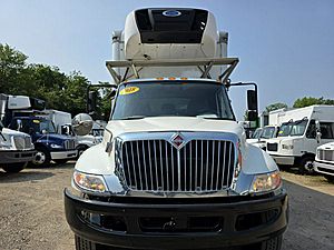 2018 International DuraStar 4300 - Refrigerated Van