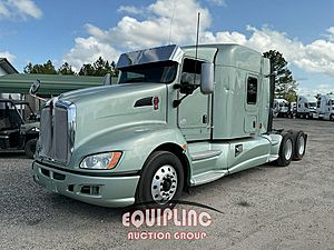 2014 Kenworth T660 - Sleeper Truck