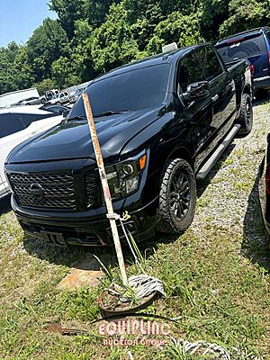 2018 Nissan TITAN - Pickup