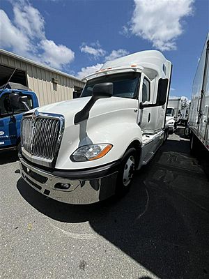 2020 International LT625 - Sleeper Truck