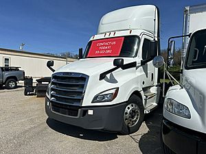 2019 Freightliner Cascadia - Day Cab