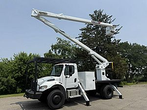 2011 Freightliner M2 - Bucket Truck