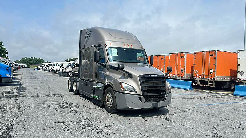 2023 Freightliner Cascadia