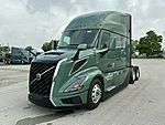 2025 Volvo VNL 860