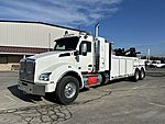 2024 Kenworth T880