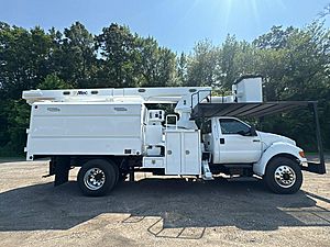 2013 Ford F-750 - Bucket Truck 2013 Ford F-750 - Bucket Truck