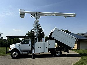 2013 Ford F-750 - Bucket Truck 2013 Ford F-750 - Bucket Truck