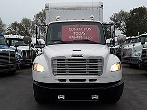 2018 Freightliner M2 106 - Box Van