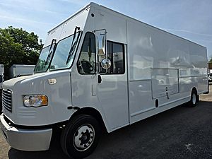 2017 Freightliner MT55 - Box Van