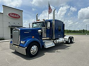 2020 Kenworth W900L - Sleeper Truck