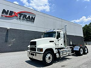 2025 Mack Pinnacle PI64T