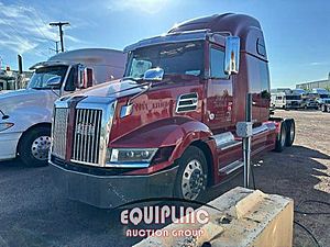 2016 Western Star 5700 XE - Sleeper Truck