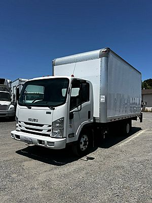 2019 Isuzu NPR HD - Box Van