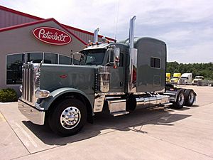 2024 Peterbilt 389