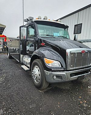 2025 Peterbilt 537 - Wrecker