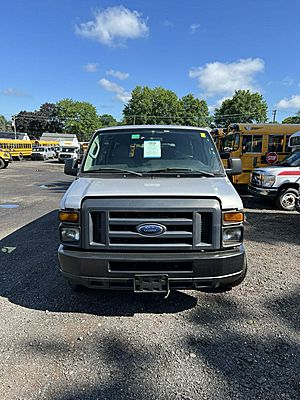 2013 Ford E350 - Van