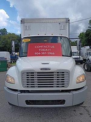 2016 Freightliner M2 106 - Box Van