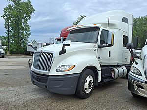 2019 International LT625 - Sleeper Truck