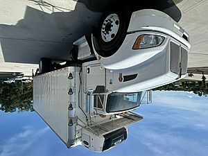 2020 Kenworth T370 - Refrigerated Van