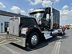 2023 Kenworth W990